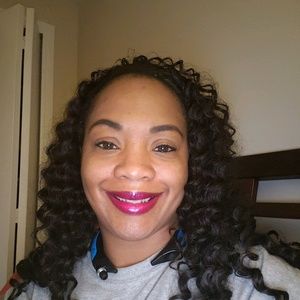 Meet your Posher, Charisse